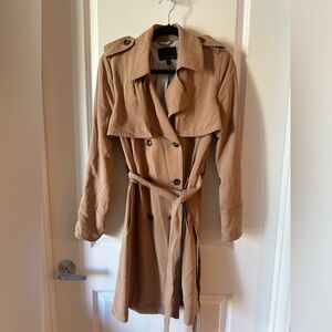 Banana Republic Size Medium Lightweight Trench